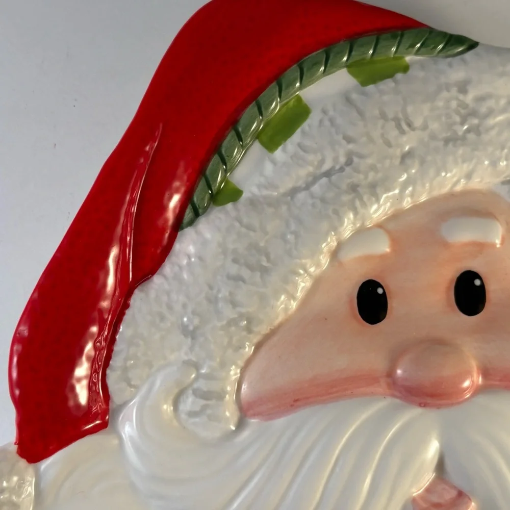 Fitz‎ and Floyd Santa Plate 9.5” Holiday Cheer White Red Christmas Santa Claus